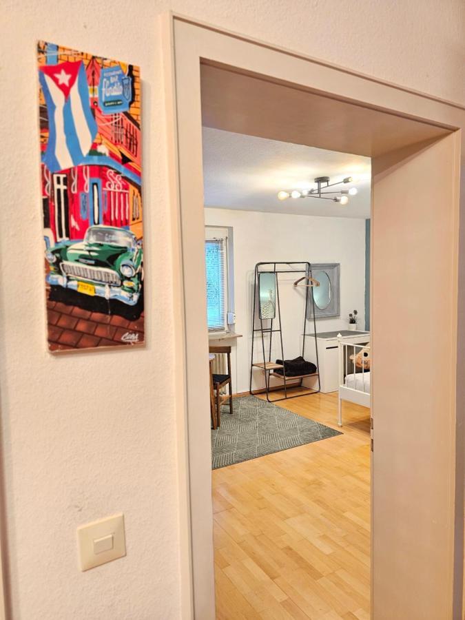 Doppelzimmer 2 I Geteiltes Bad & Kueche I Mit Dem Zug Nur 4 Min Bis Zum Hauptbahnhof Freiburg im Breisgau Buitenkant foto